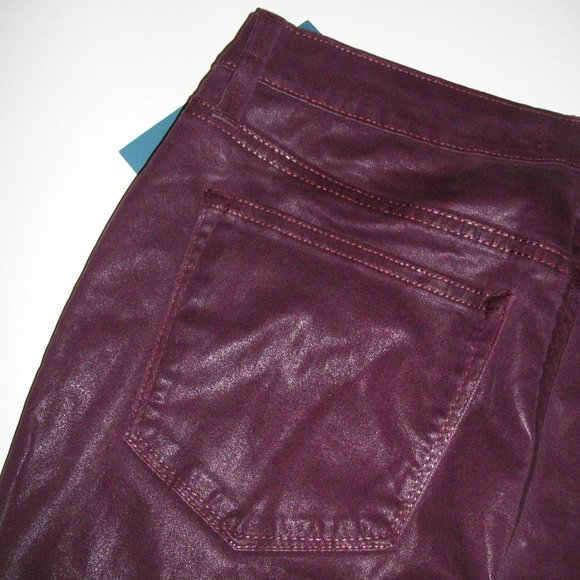 NEW DIRECTIONS 6 "Mulberry" Sleek & Sculpt Jeans NWT Wet Look Tummy Control - Picture 11 of 13